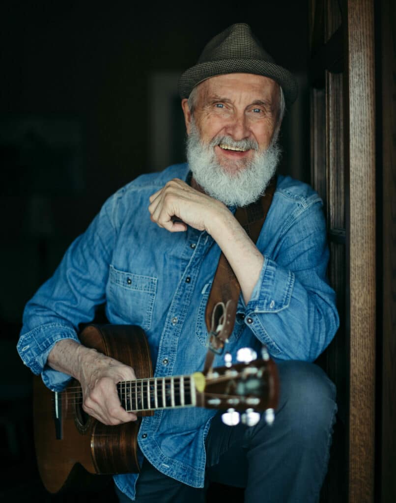 Fred Penner fred penner 2018jpg scaled e1614632696841